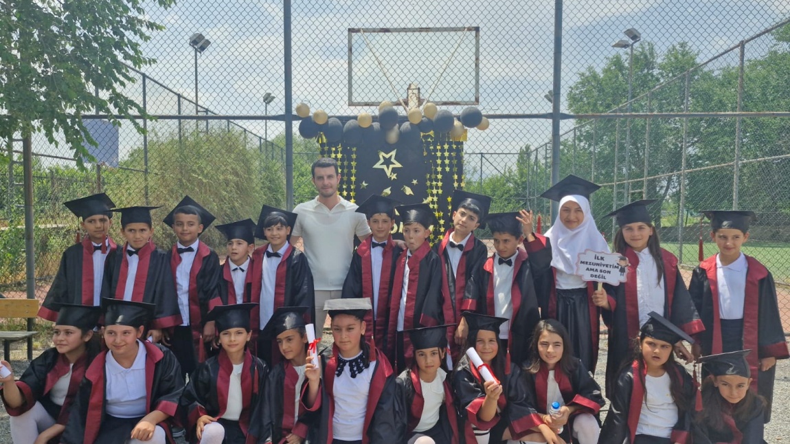 MEZUNİYET TÖRENİ 
